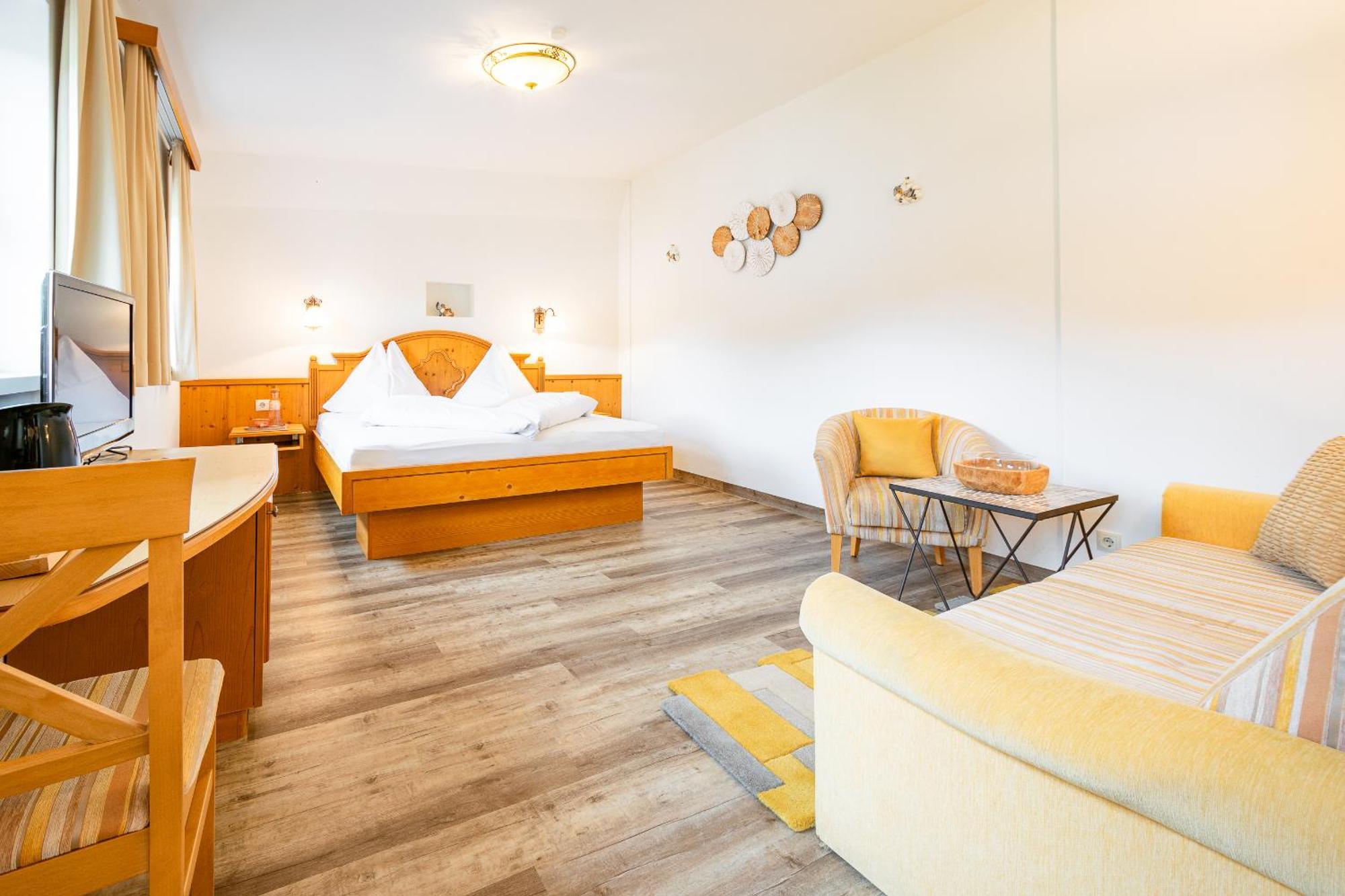 Landhotel Hubengut Bed And Breakfast Radstadt Ngoại thất bức ảnh