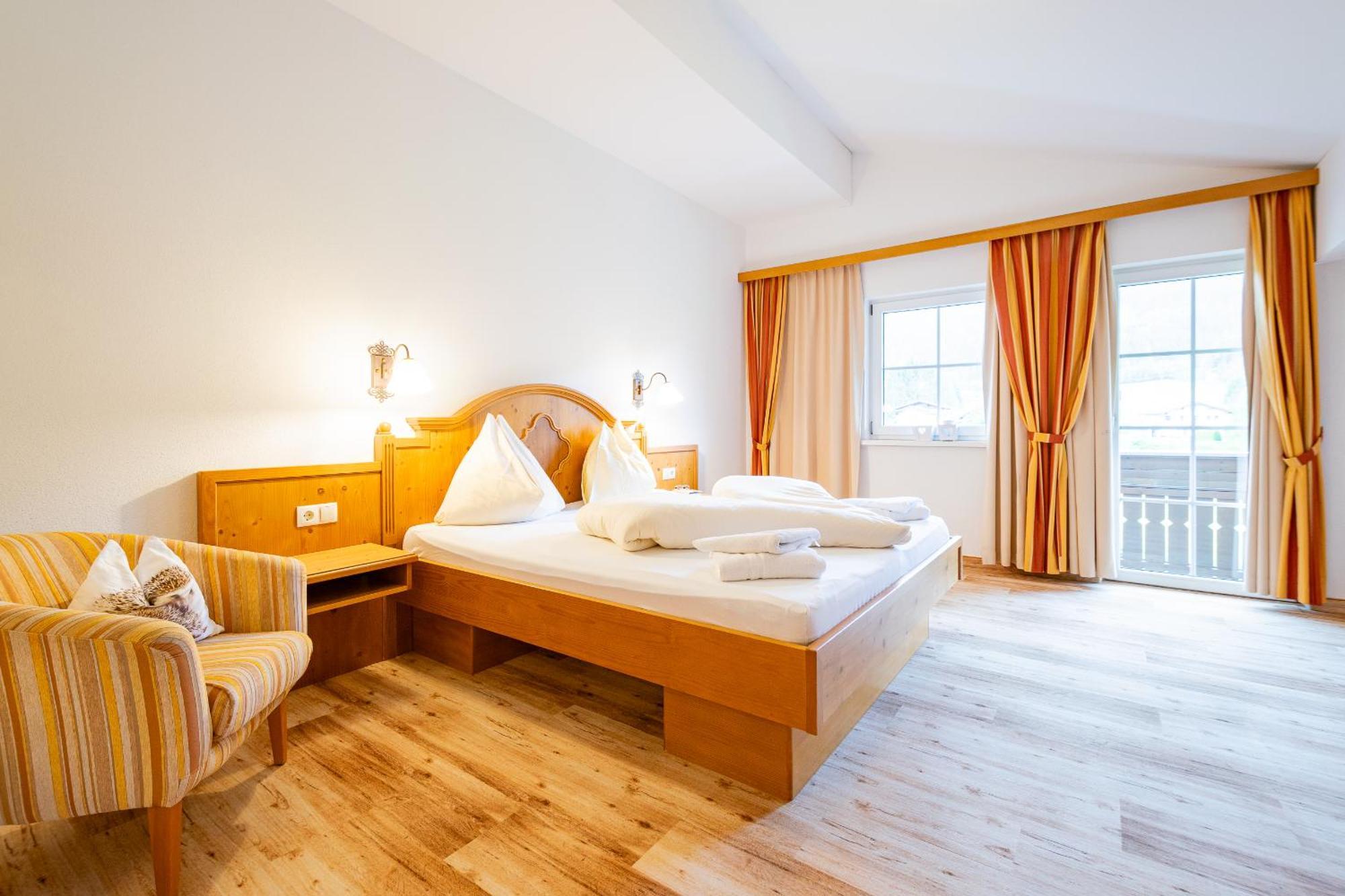 Landhotel Hubengut Bed And Breakfast Radstadt Ngoại thất bức ảnh