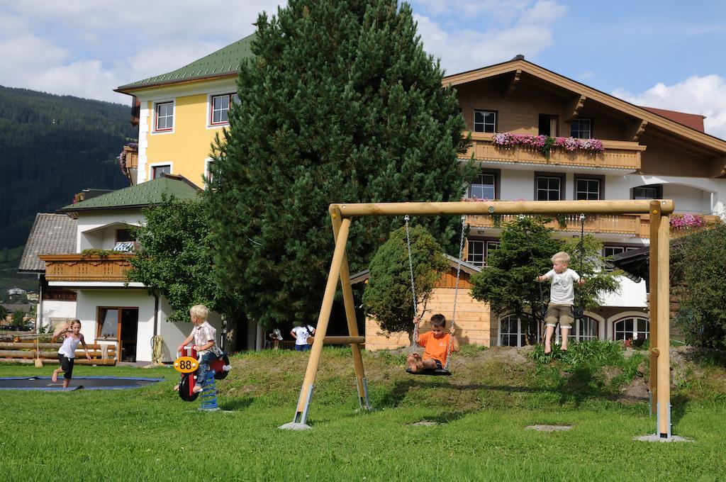 Landhotel Hubengut Bed And Breakfast Radstadt Ngoại thất bức ảnh