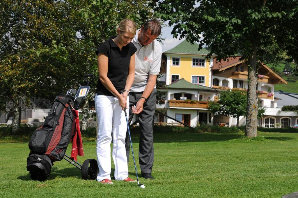 Landhotel Hubengut Bed And Breakfast Radstadt Ngoại thất bức ảnh